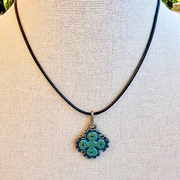 Dainty Enamel Maltese Cross Reversible Charm Necklace - Picture 3 of 7